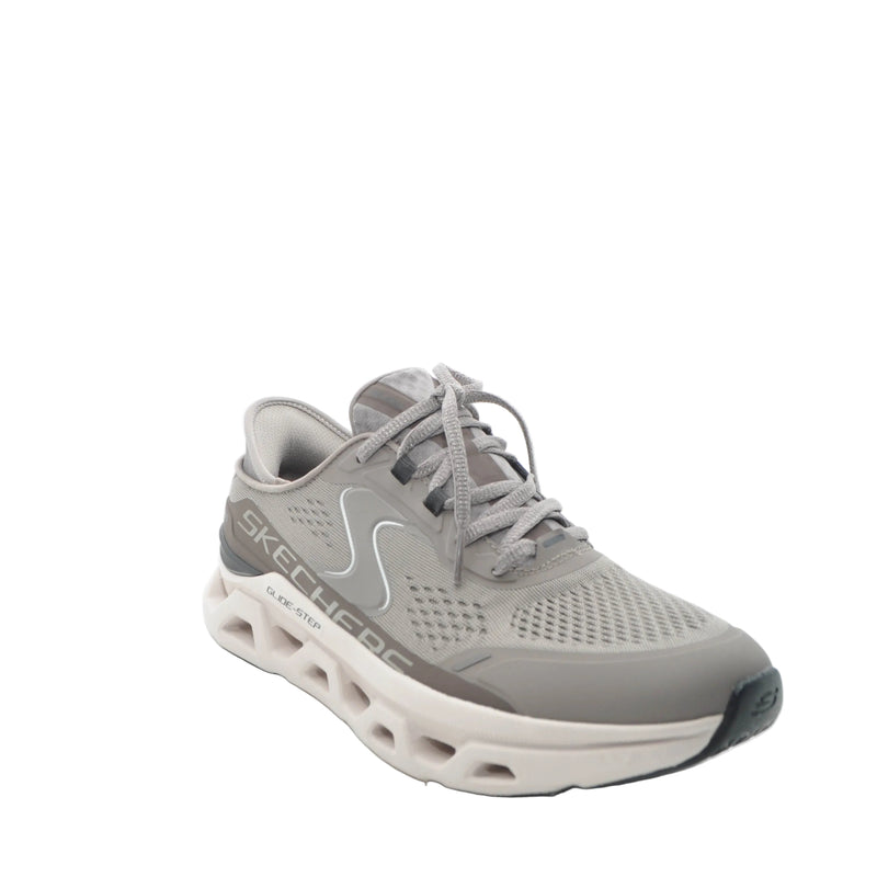 Load image into Gallery viewer, skechers glide step trainers