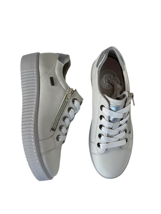 whie leather shoes for women