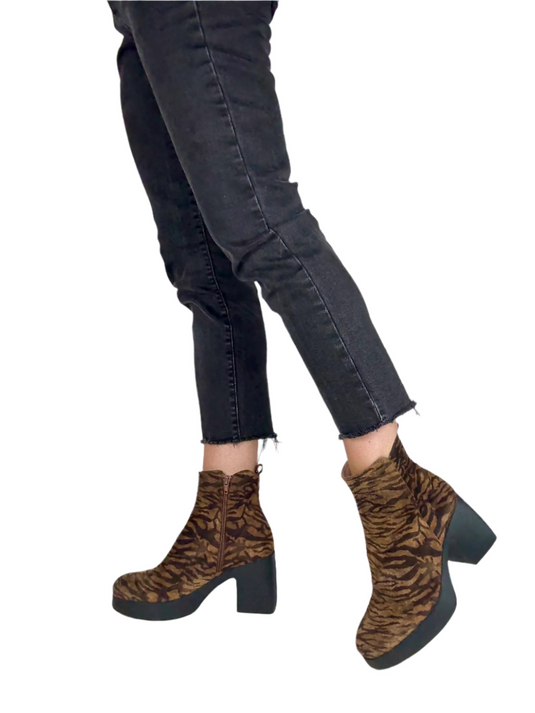 block heel leopard print boots