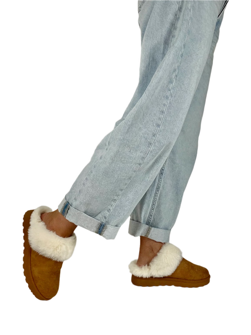 Load image into Gallery viewer, mule slippers