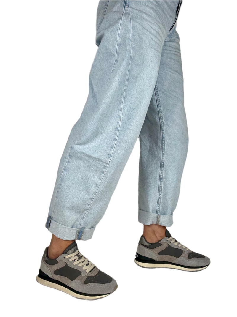 Load image into Gallery viewer, grey womens trainers