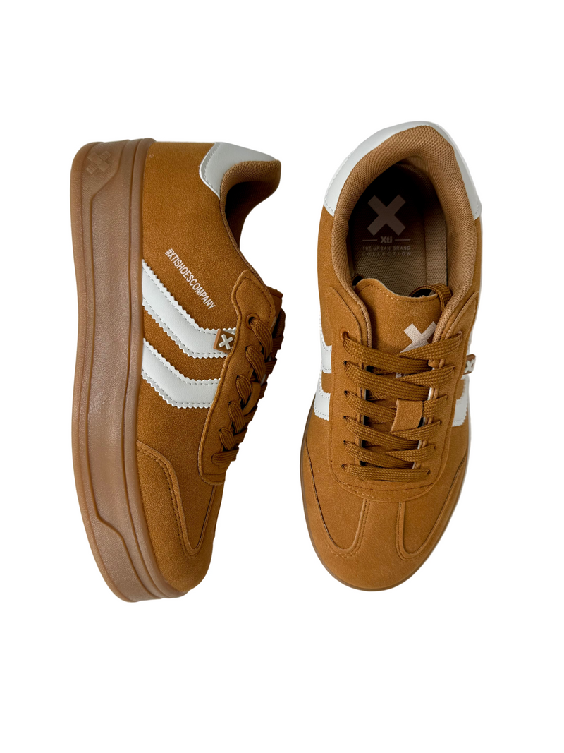 Load image into Gallery viewer, mustard trainers xti