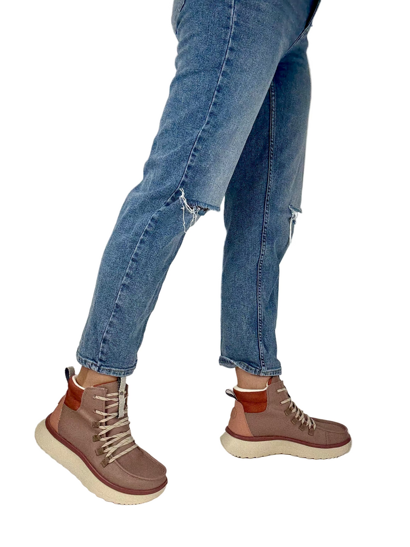 Load image into Gallery viewer, hey dude boots