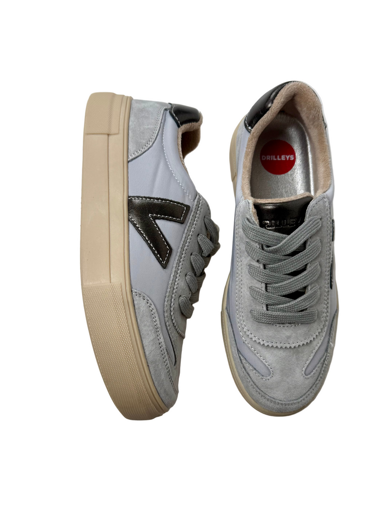 Load image into Gallery viewer, DRILLEYS Platform Trainers Eighty