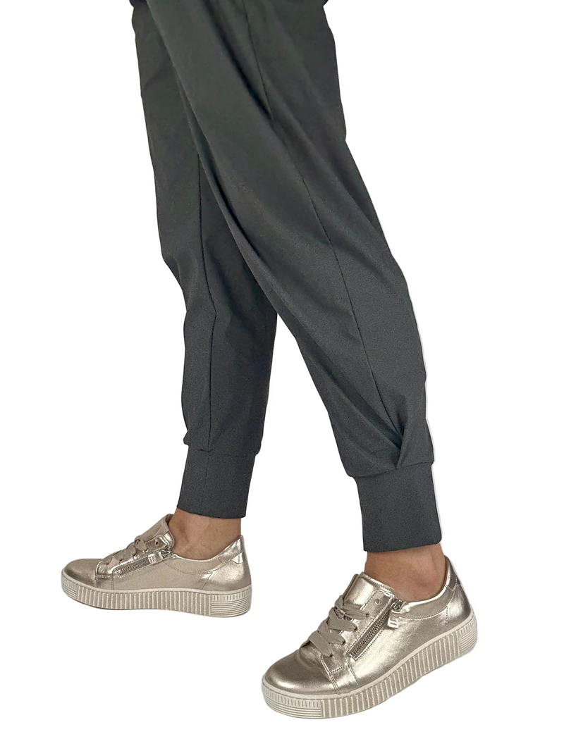 Load image into Gallery viewer, GABOR gold trainers 83.334.62