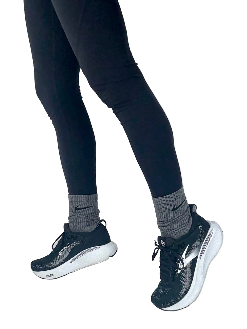 Load image into Gallery viewer, womens running shoes cork