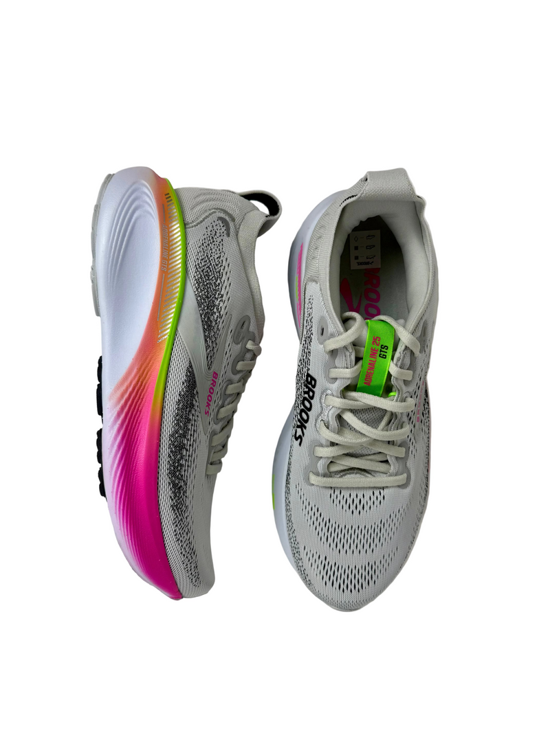 Load image into Gallery viewer, brooks womens shoes