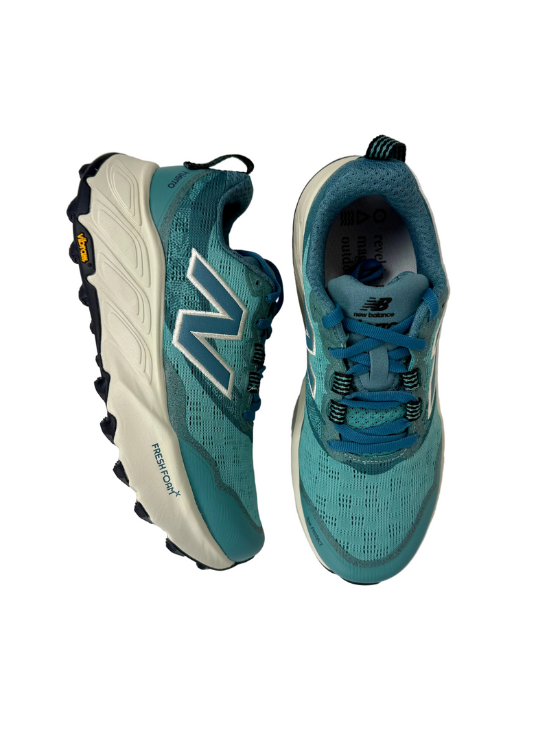Load image into Gallery viewer, new balance hierro trail shoes cork