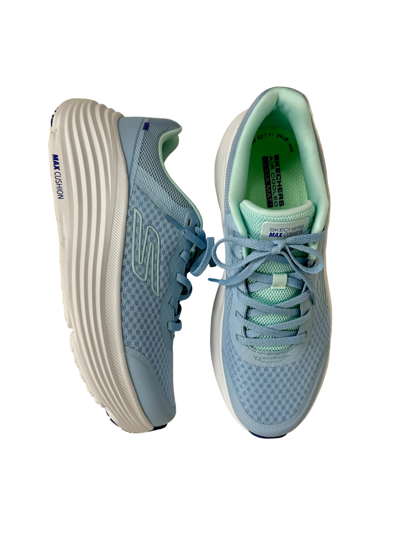 Load image into Gallery viewer, skechers go run trainers