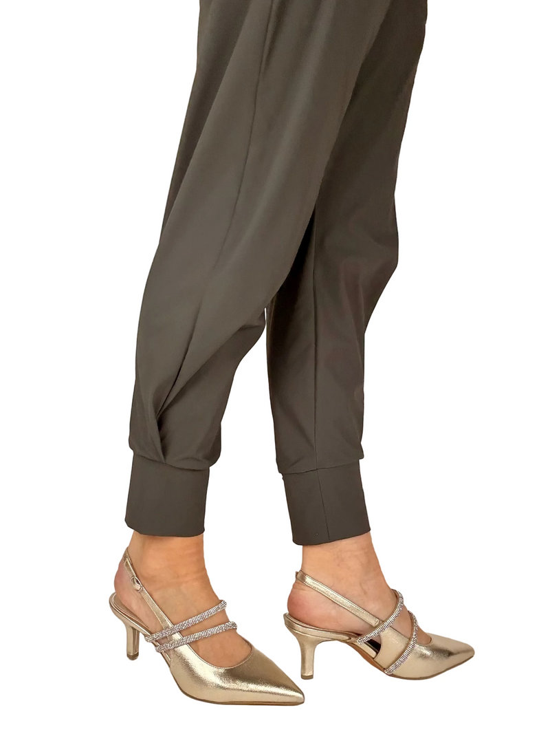 Load image into Gallery viewer, gold heeled sandals
