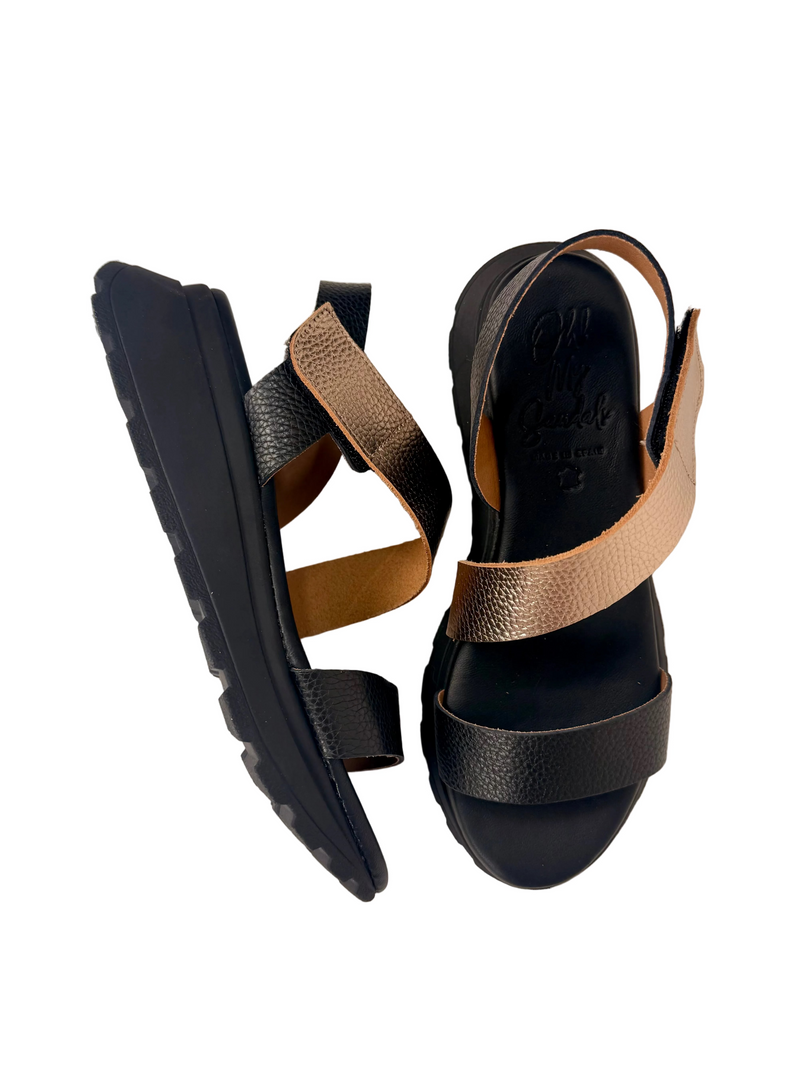 Load image into Gallery viewer, black gold casual sandals