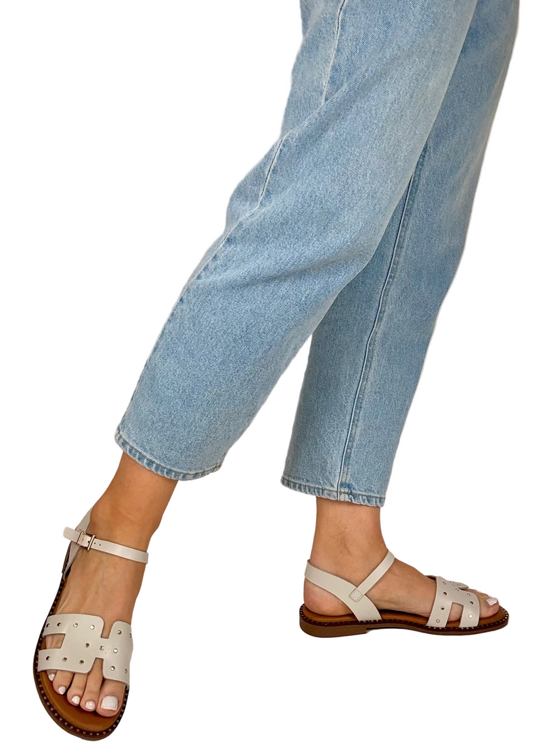 Load image into Gallery viewer, white leather flat sandals