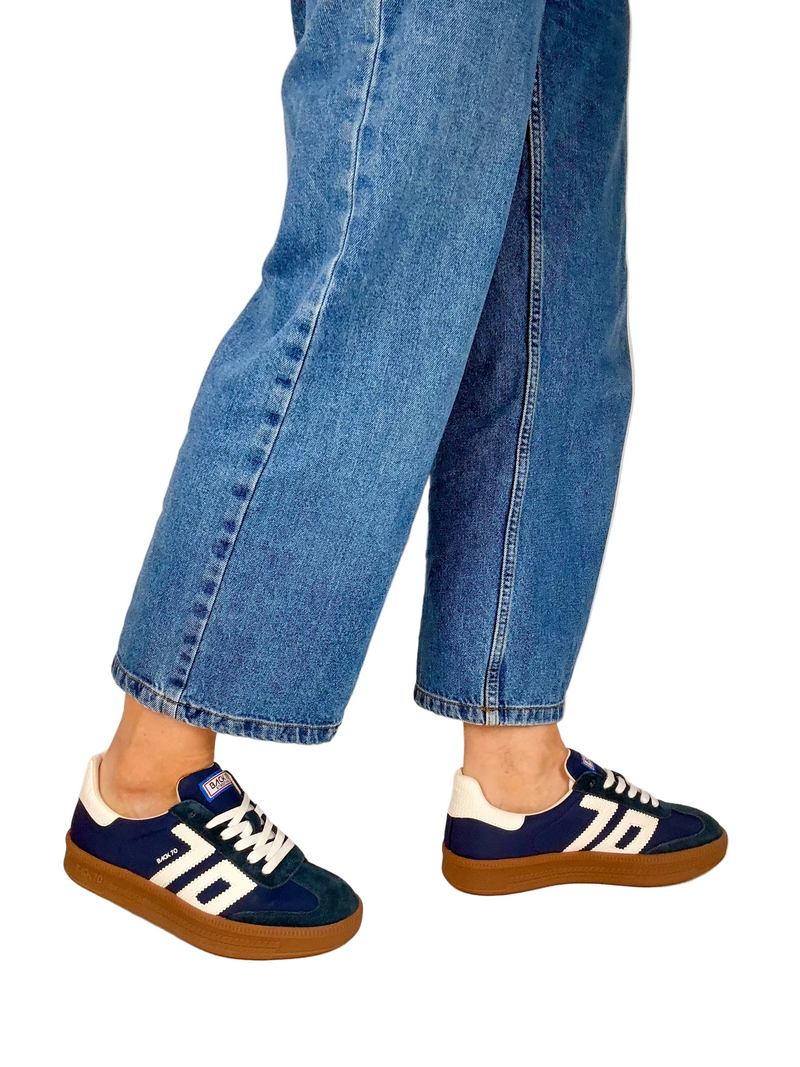Load image into Gallery viewer, back 70 trainers cork