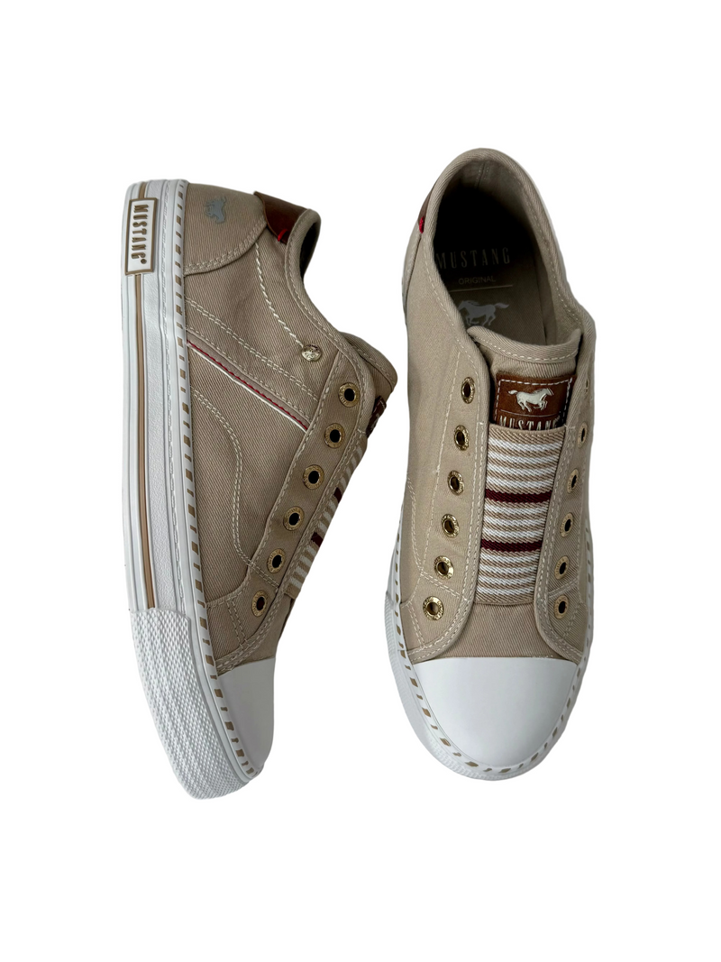 Load image into Gallery viewer, beige slip on trainers