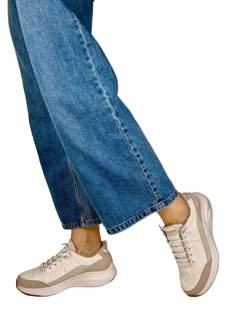 Load image into Gallery viewer, skechers cosy fit