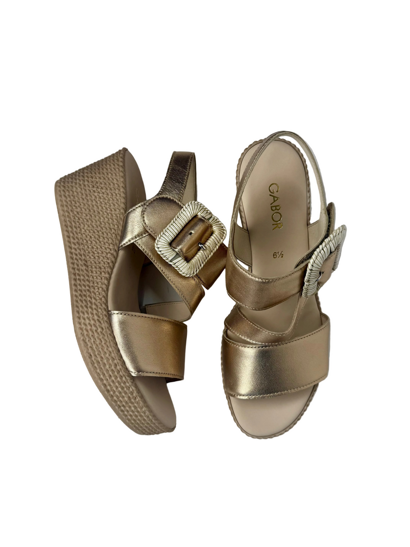 Load image into Gallery viewer, gold espadrille sandals