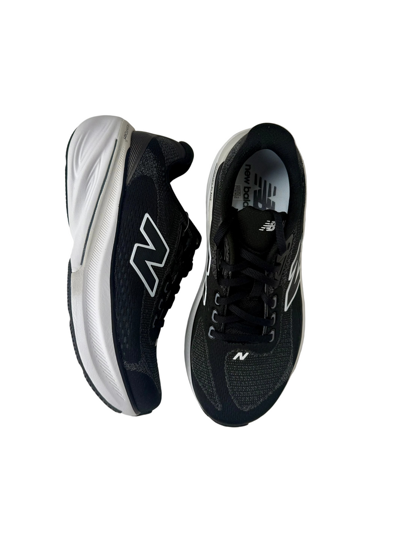 Load image into Gallery viewer, new balance trainers with support