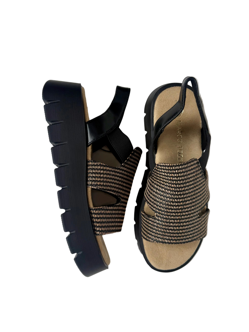 Load image into Gallery viewer, black chunky sandals