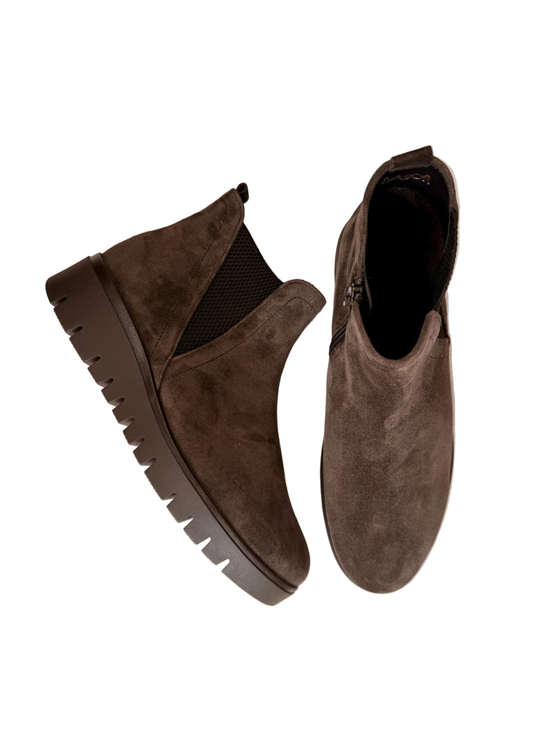 Load image into Gallery viewer, brown suede wedge boots