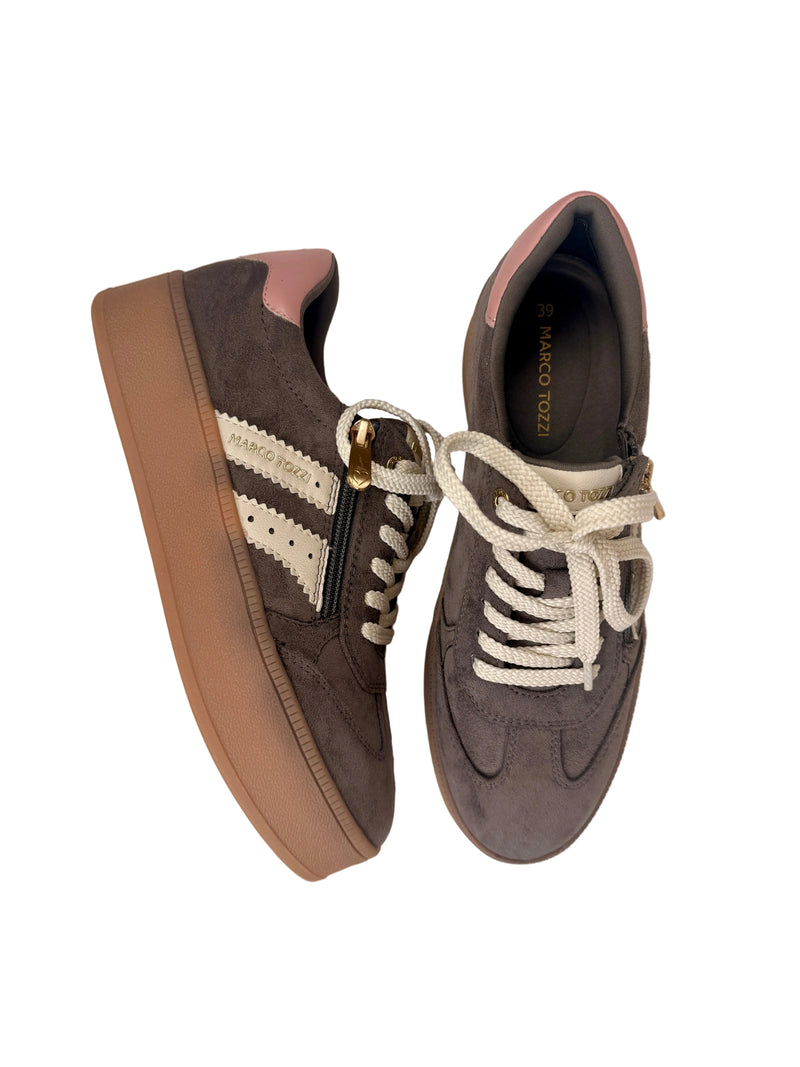 Load image into Gallery viewer, platform trainers