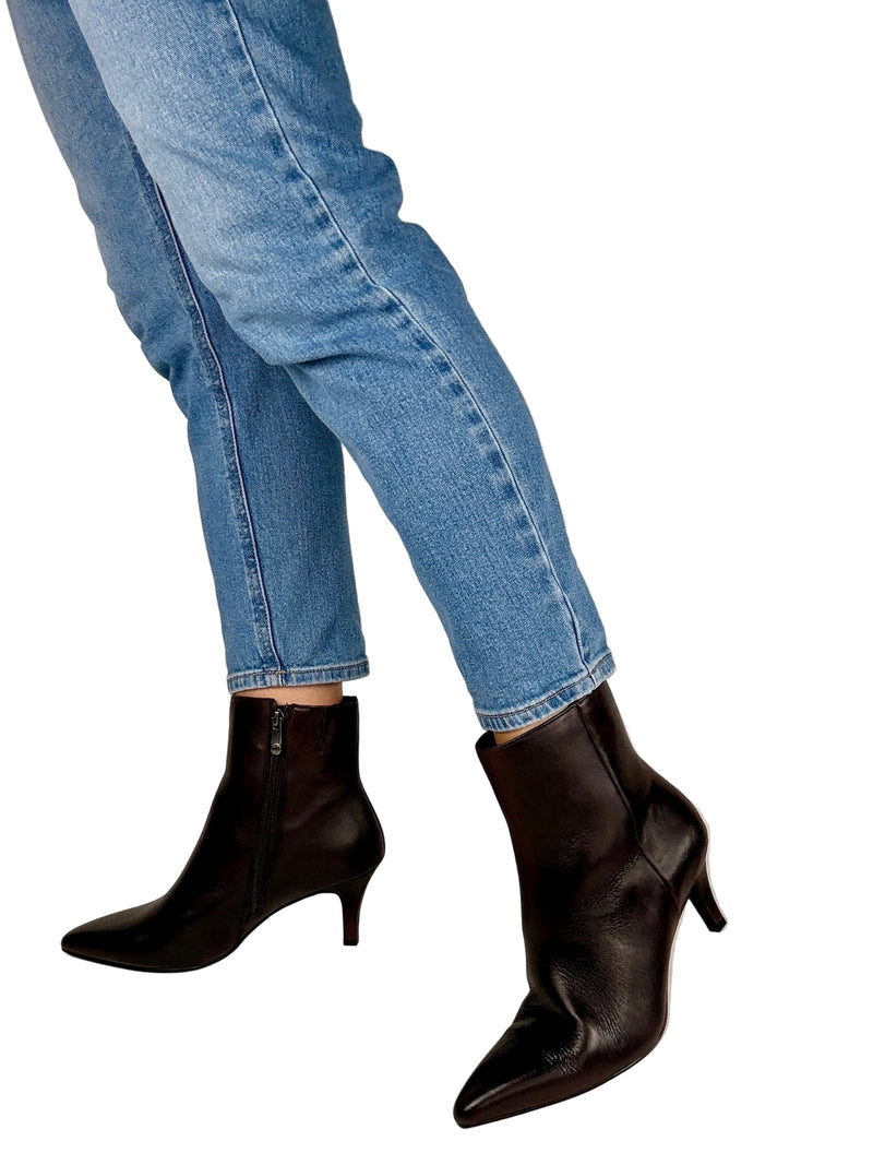 Load image into Gallery viewer, MARCO TOZZI heeled boots 2-25381
