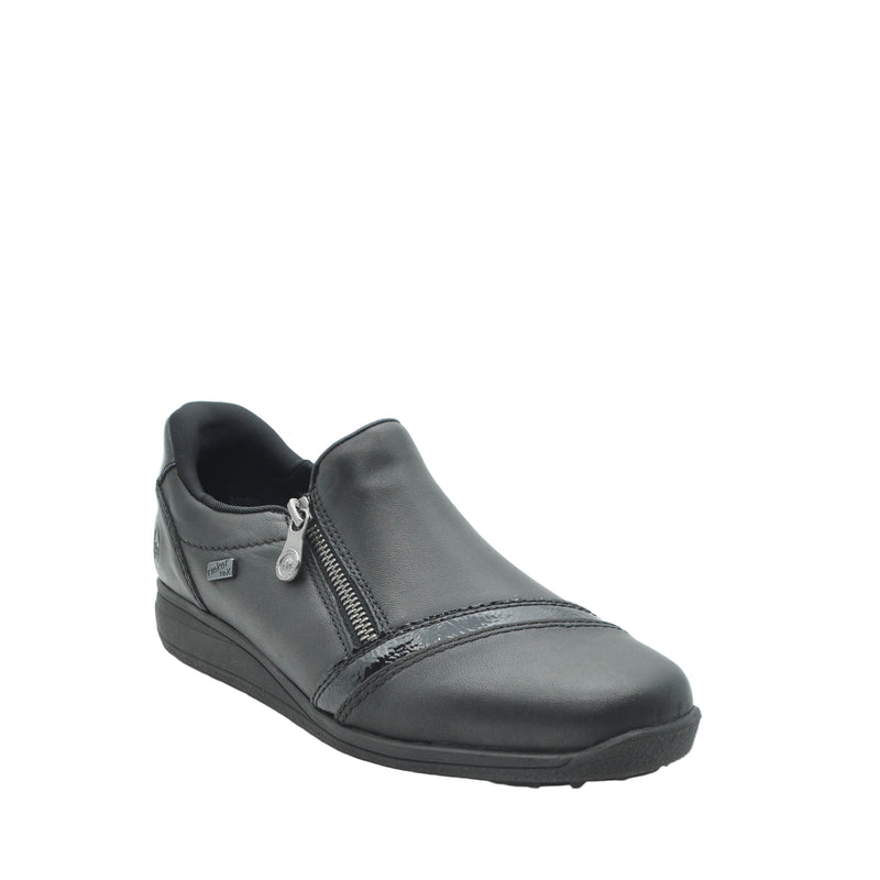 Load image into Gallery viewer, black slip on shoes for women