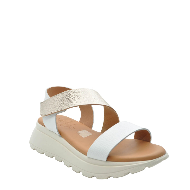 Load image into Gallery viewer, oh my sandals cork