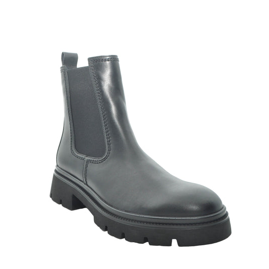 black gabor chelsea boots