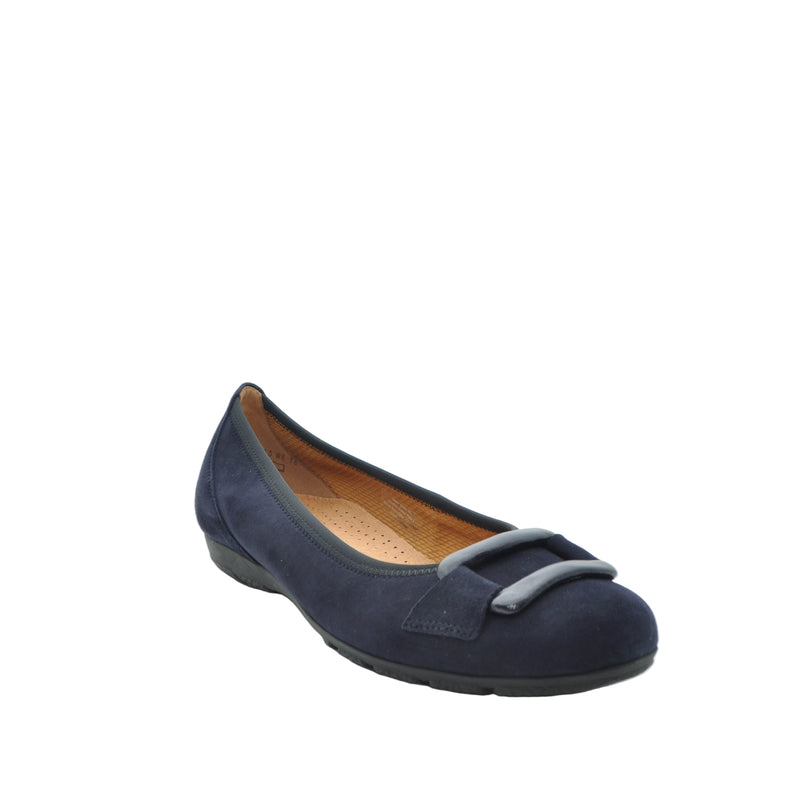 Load image into Gallery viewer, navy gabor flat shoes