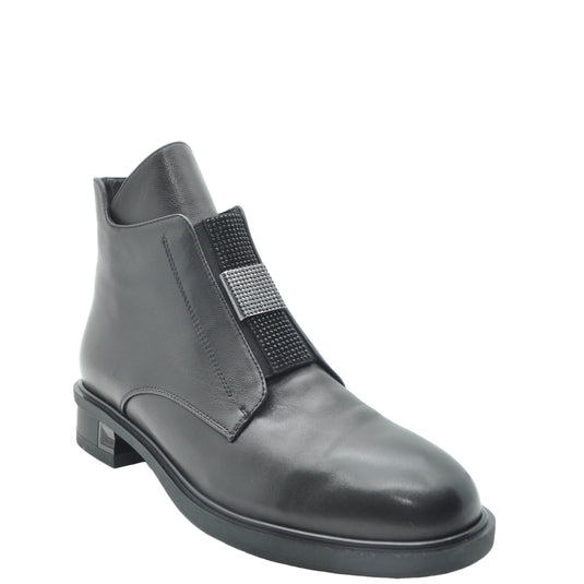 black leather chelsea boots