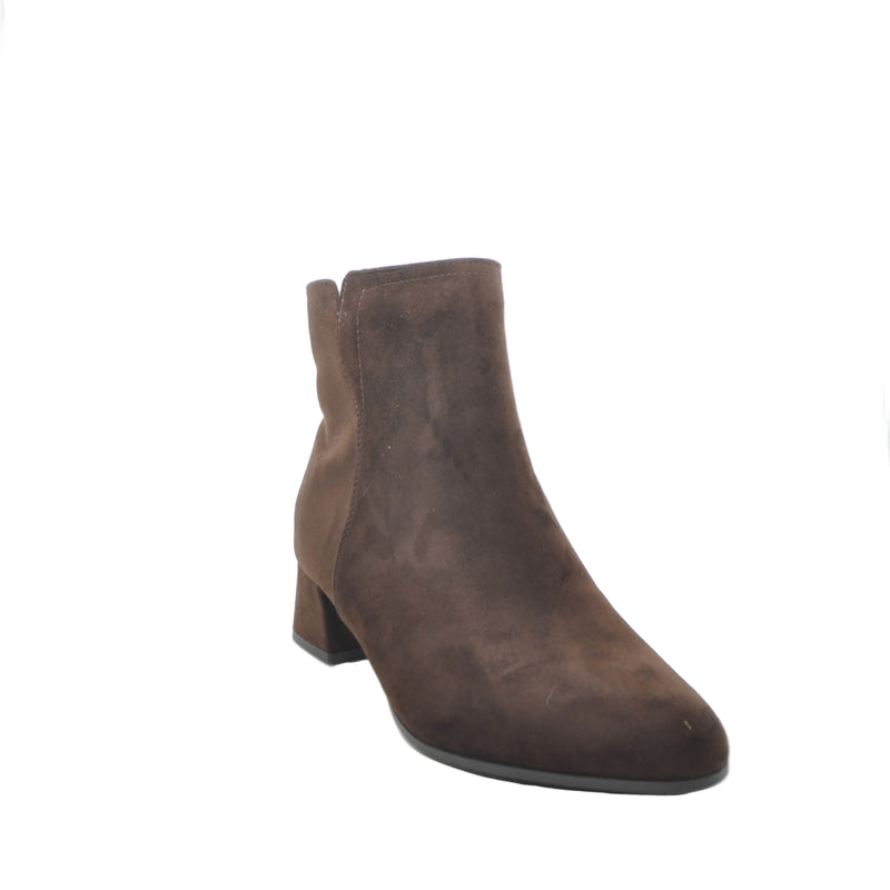 Load image into Gallery viewer, brown block heel boots