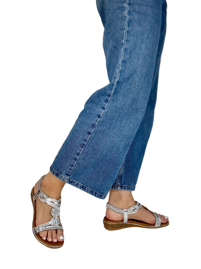 Load image into Gallery viewer, silver flat sandals