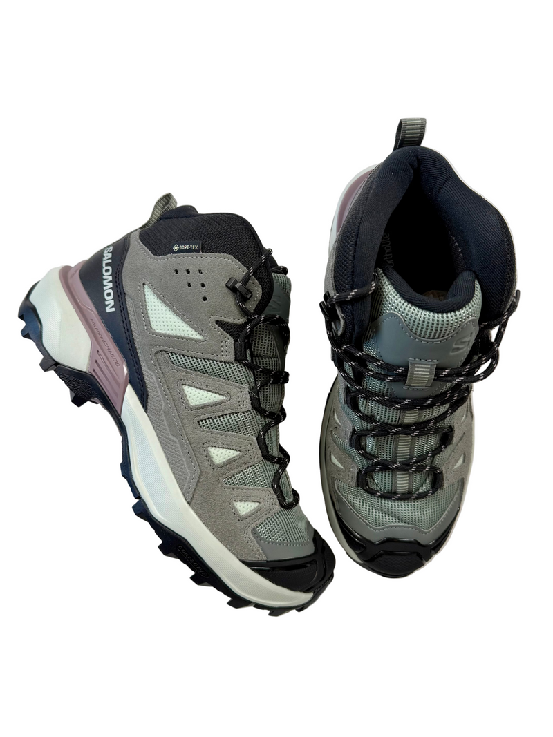 Load image into Gallery viewer, salomon hiking boots
