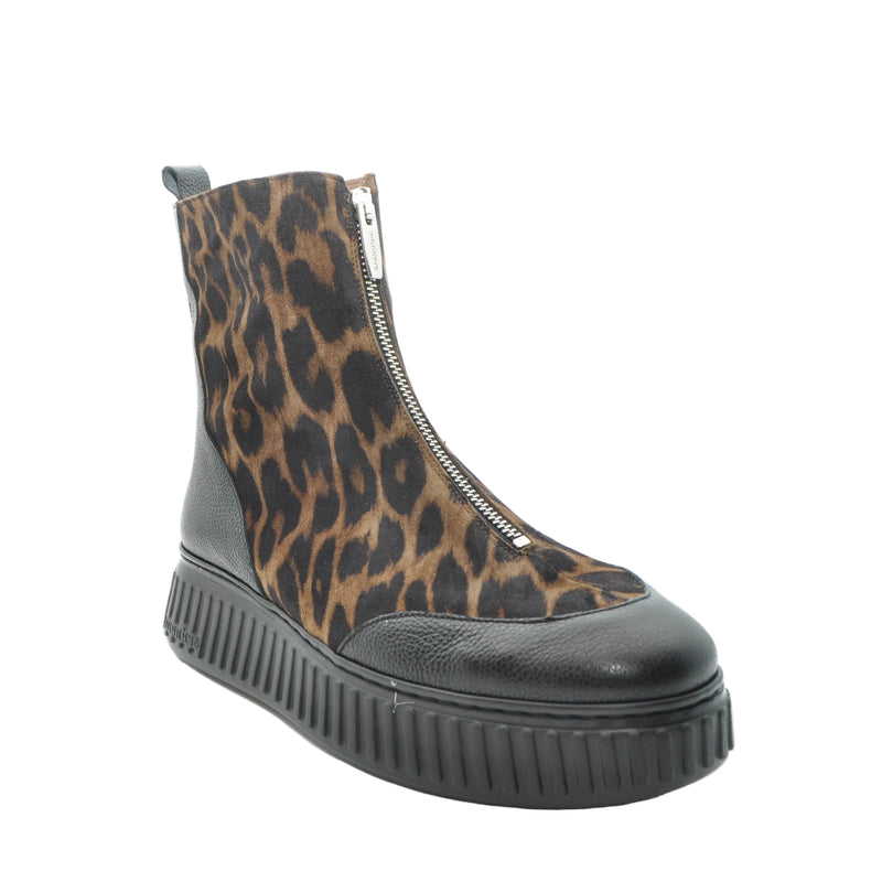 Load image into Gallery viewer, chunky leopard print boots