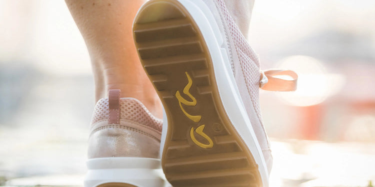About Us | Batemans Footwear