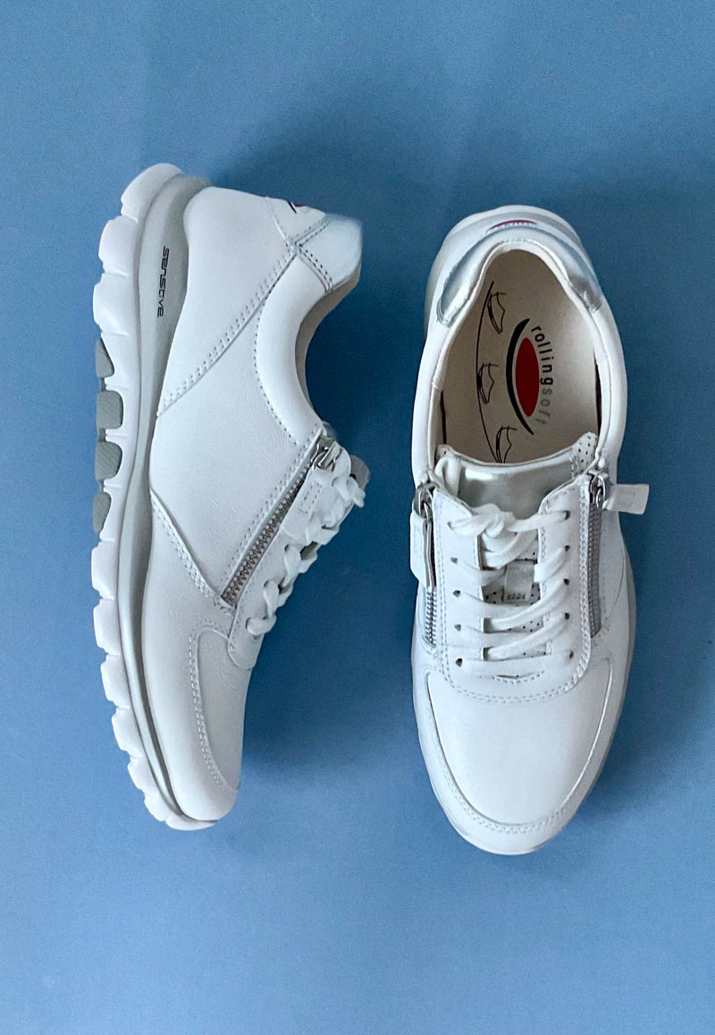Load image into Gallery viewer, white rolling soft shoes