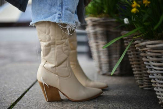 Trending Boots 2025: The Only Styles That Really Matter This Year