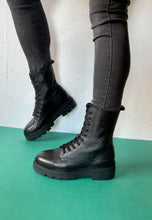 Load image into Gallery viewer, tommy hilfiger black military boots