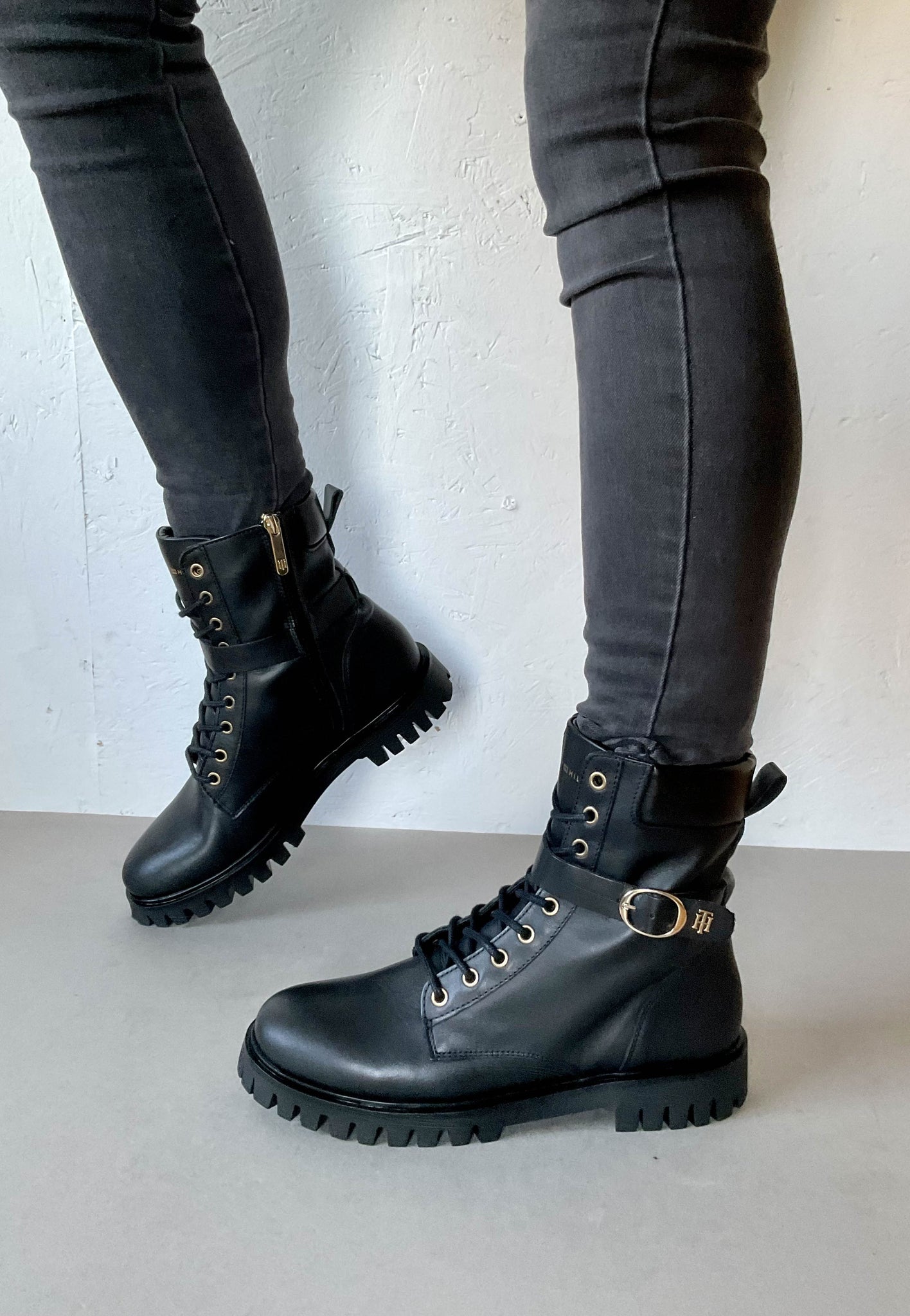 Tommy hilfiger clearance biker boots