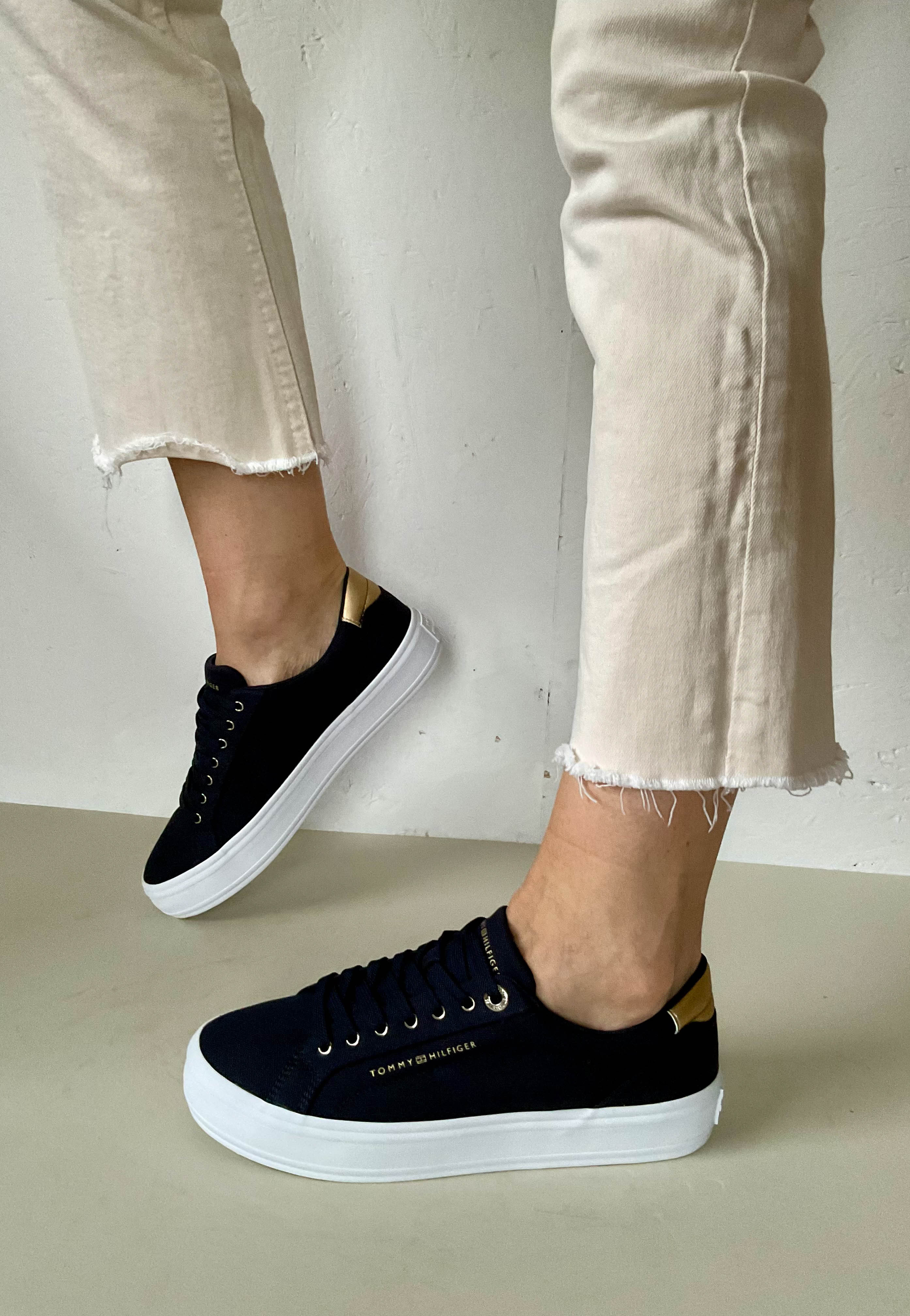 navy summer shoes for women