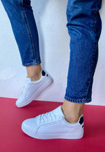 Load image into Gallery viewer, tommy hilfiger white trainers
