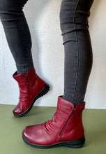 Load image into Gallery viewer, waterproof boots