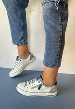 Load image into Gallery viewer, ladies white leather trainers