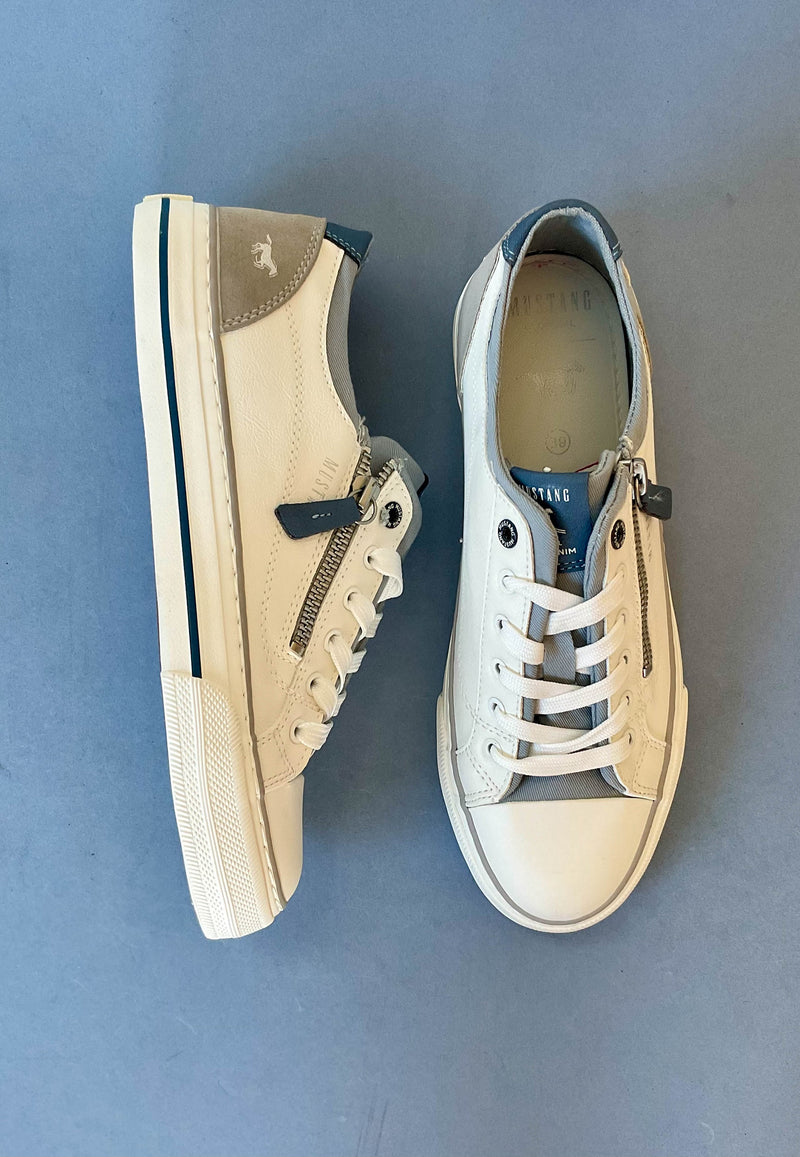 Load image into Gallery viewer, white sneakers
