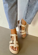 Load image into Gallery viewer, white sandals