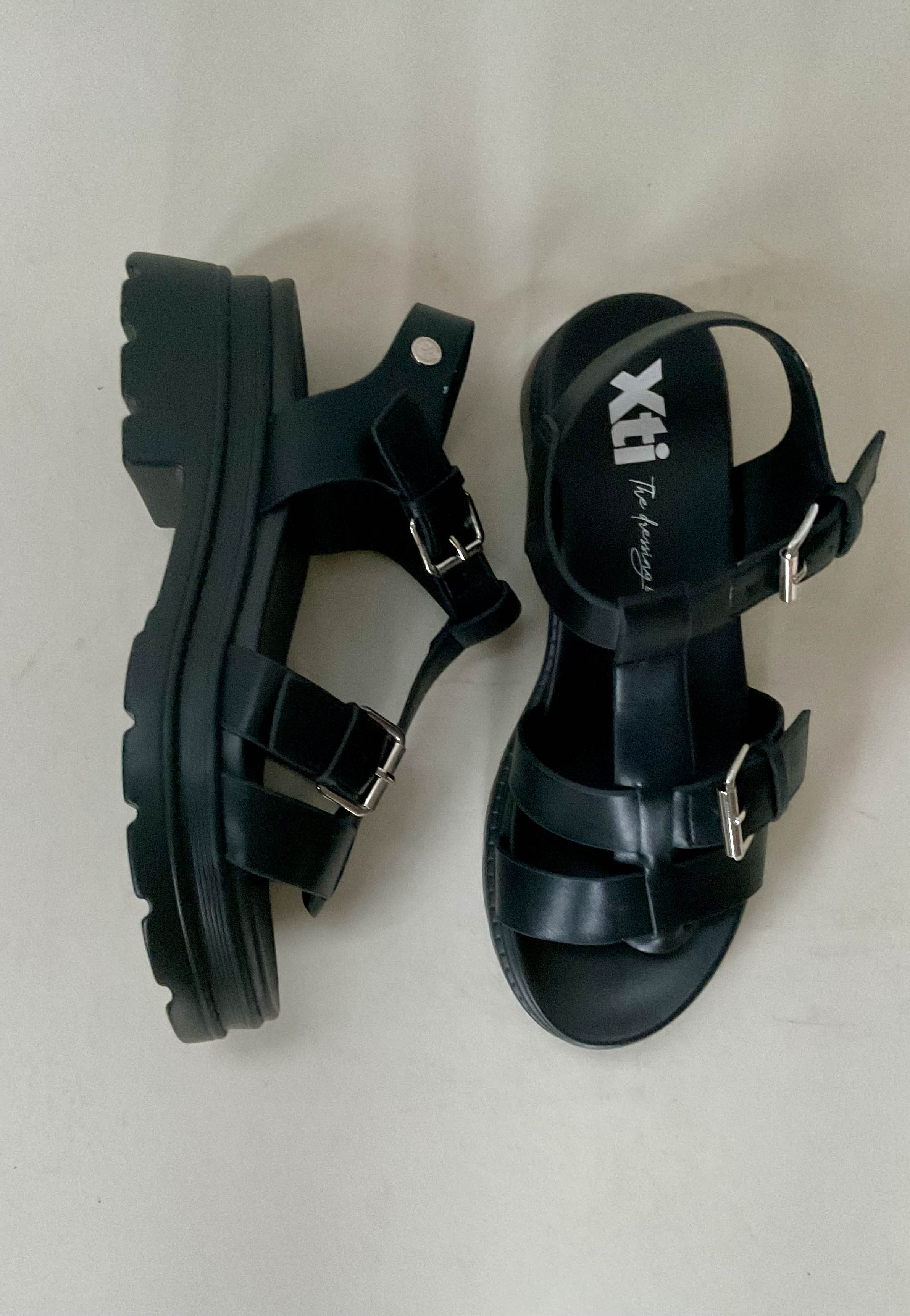 black chunky sandals