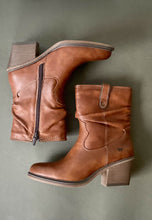 Load image into Gallery viewer, mustang brown western boots