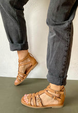 Load image into Gallery viewer, gladiator sandals