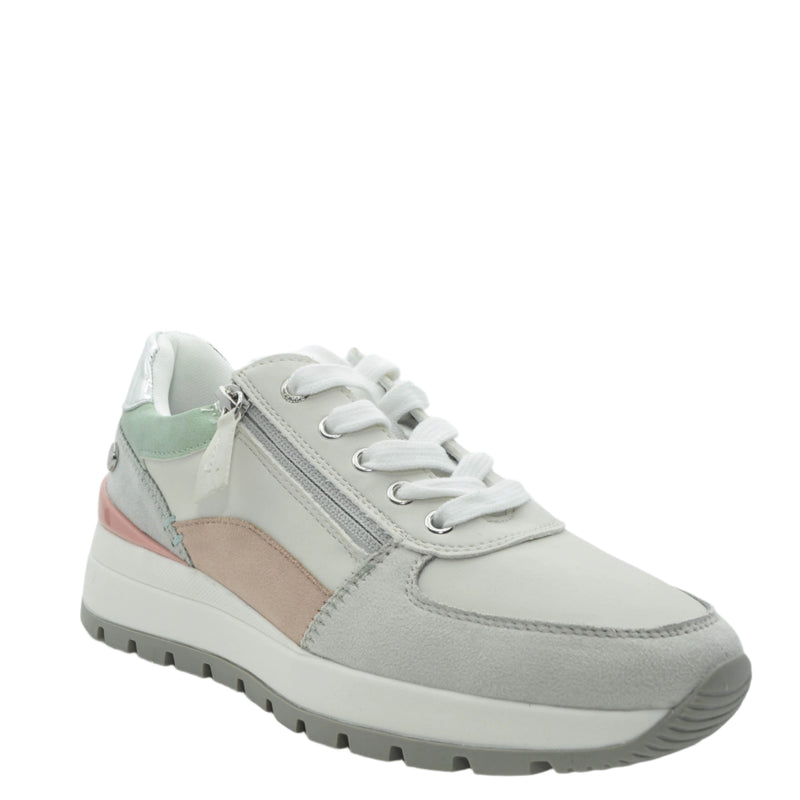 Load image into Gallery viewer, white leather shoes
