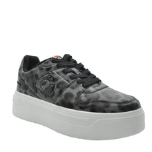 Load image into Gallery viewer, black leopard print sneakers